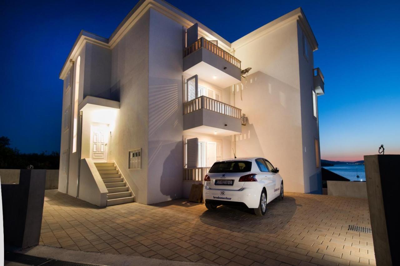 Brand New Aparment With Sea View & Swimming Pool At Ciovo - Villa Fiorentini Τρογκίρ Εξωτερικό φωτογραφία