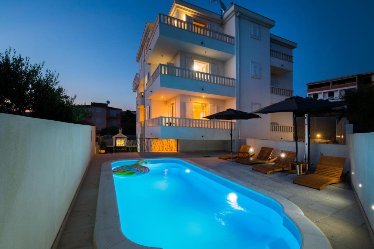 Brand New Aparment With Sea View & Swimming Pool At Ciovo - Villa Fiorentini Τρογκίρ Εξωτερικό φωτογραφία